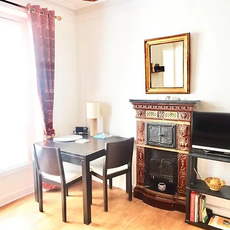 Charming Near Denfert-rochereau Apartment *